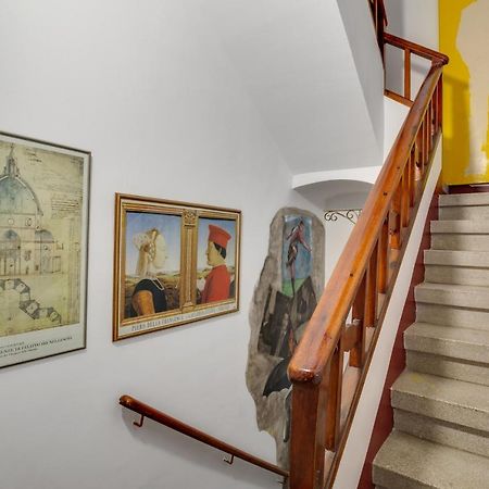 Вилла Contemporary Art House Фигерас Экстерьер фото